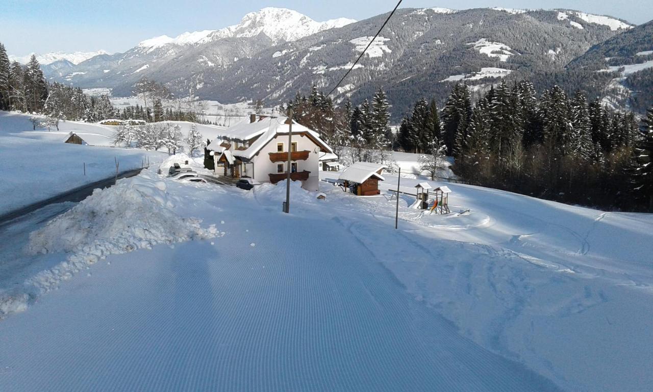 Chalets Und Apartments Hauserhof Nassfeld Schlanitzen Екстериор снимка